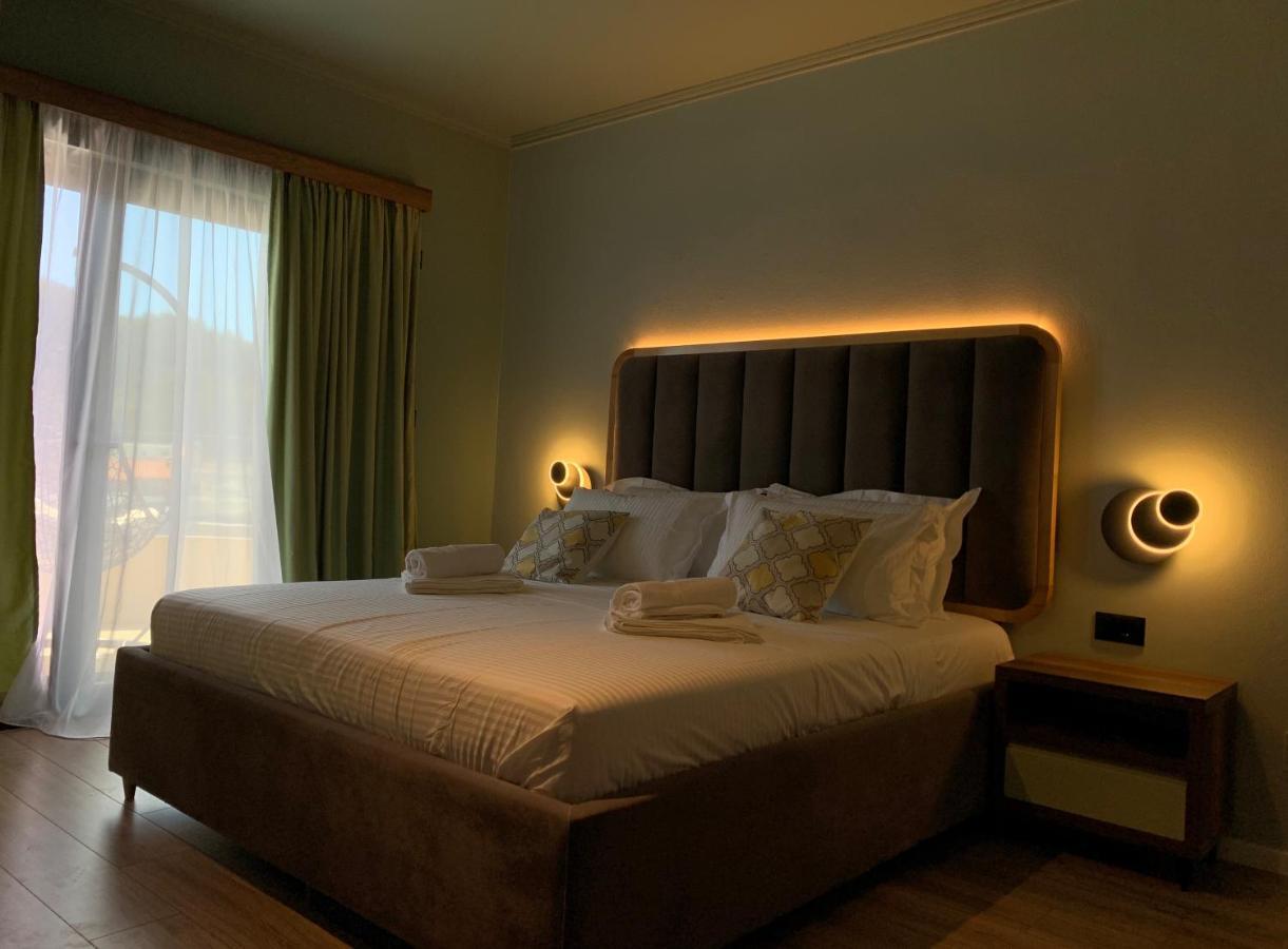 Bluetique Apartments Himara Eksteriør billede
